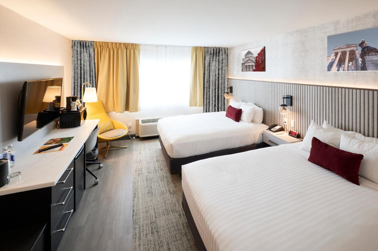 Gateway Hotel And Conference Center Эймс Экстерьер фото
